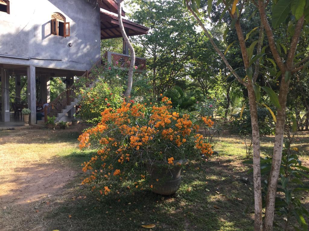 Tranquality Chalets Tangalle Bagian luar foto